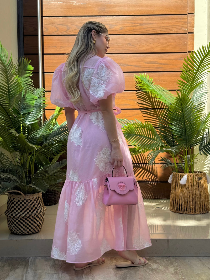 VESTIDO ROSA FLORES BORDADAS