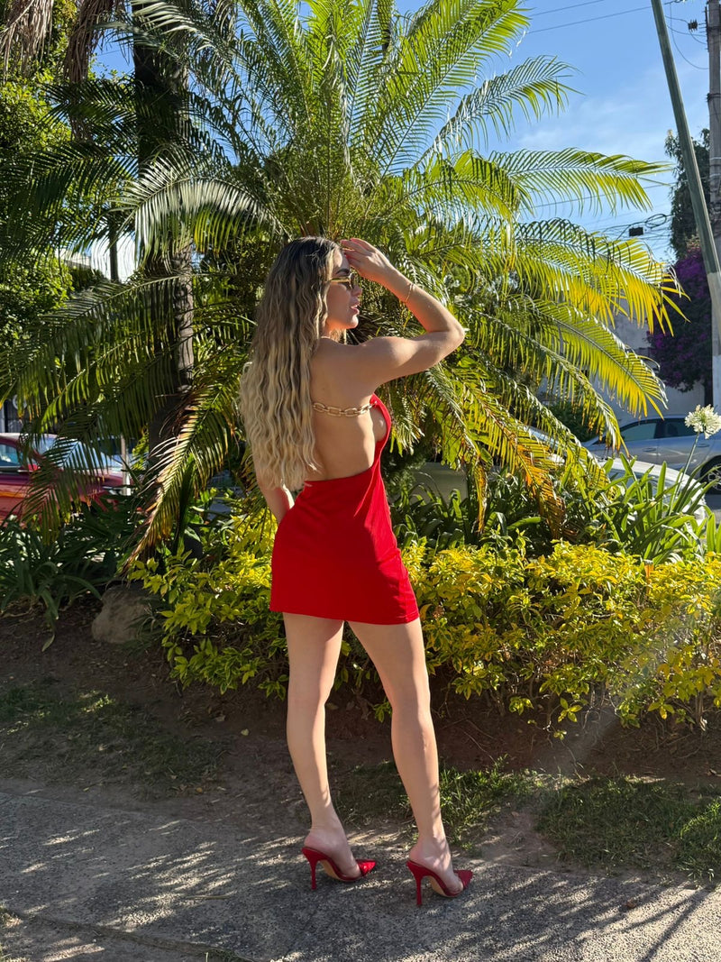 VESTIDO ROJO TIRANTES CADENA DORADAS