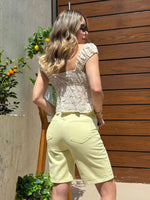 BLUSA BEIGE FLORES