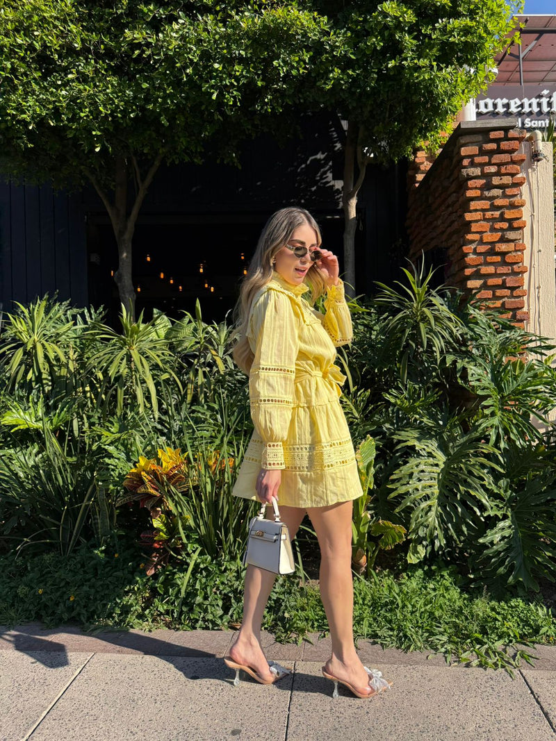 VESTIDO AMARILLO CORTE A