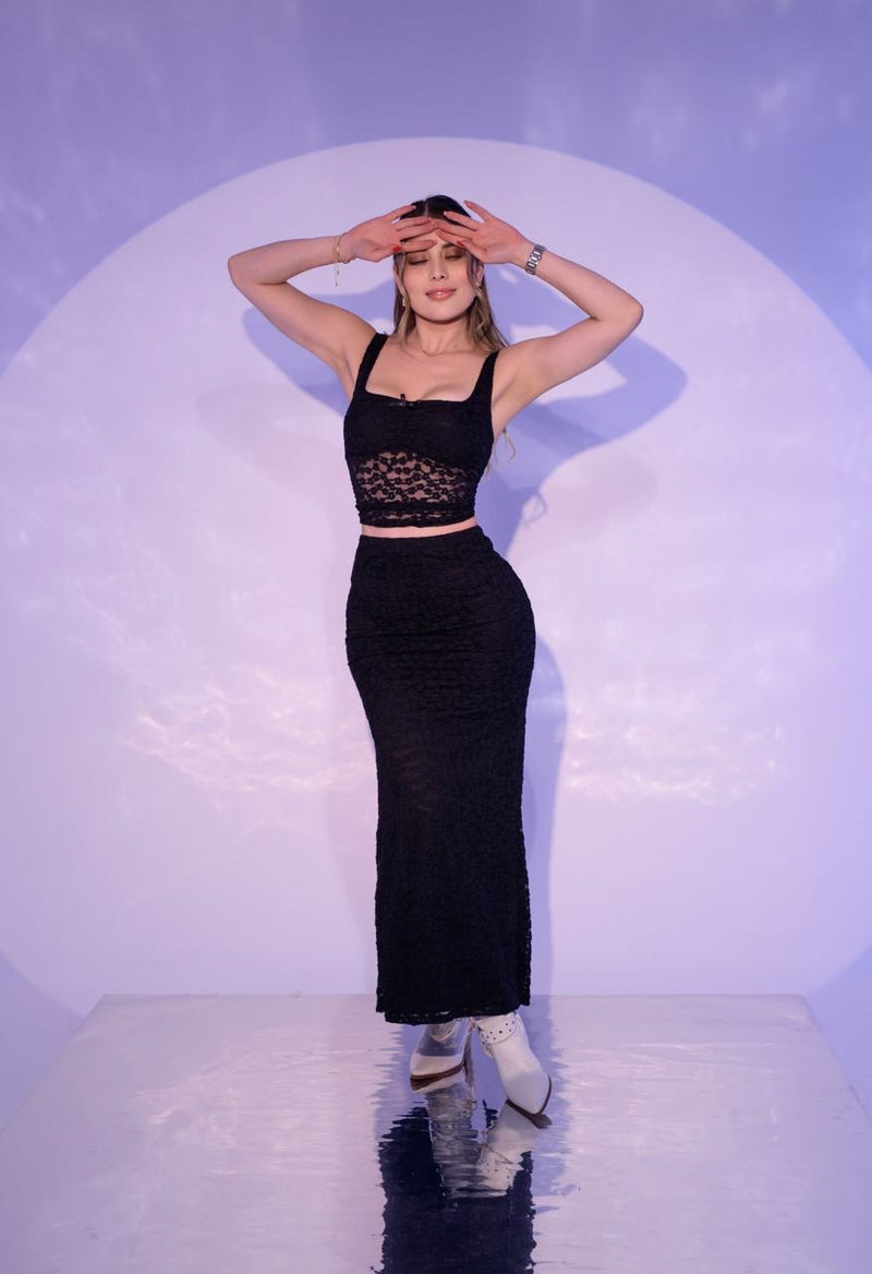 SET NEGRO FALDA ENCAJE