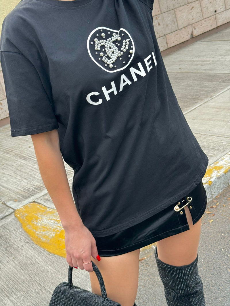 PLAYERA CHANEL NEGRA