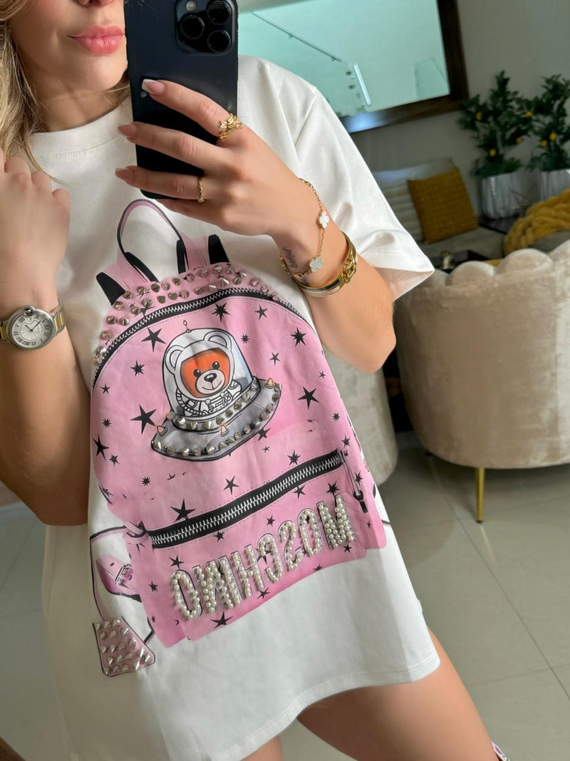 PLAYERA BLANCA MOCHILA MOSCHINO