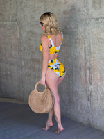 TRAJE DE BAÑO AMARILLO FLORES